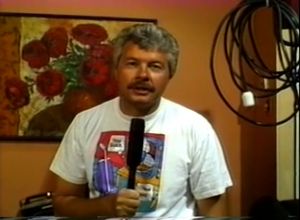 Малыш трахает ненасытную блондинку